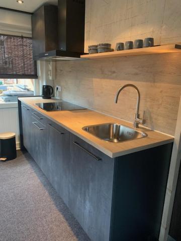 Het Atelier, Sfeervolle B&B Compleet Appartement In Hartje Staphorst Eksteriør billede